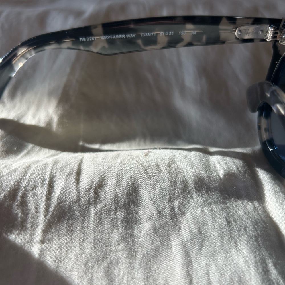 NEW RAY-BAN RB2241 Wayfarer Way Grey Havana Sunglasses - Picture 4 of 5